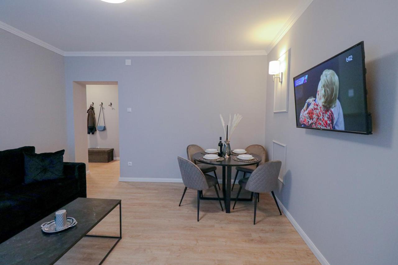 Heart Of Nis Apartment ภายนอก รูปภาพ