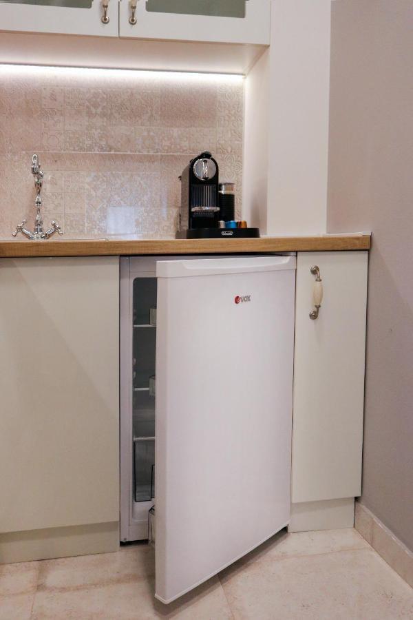 Heart Of Nis Apartment ภายนอก รูปภาพ